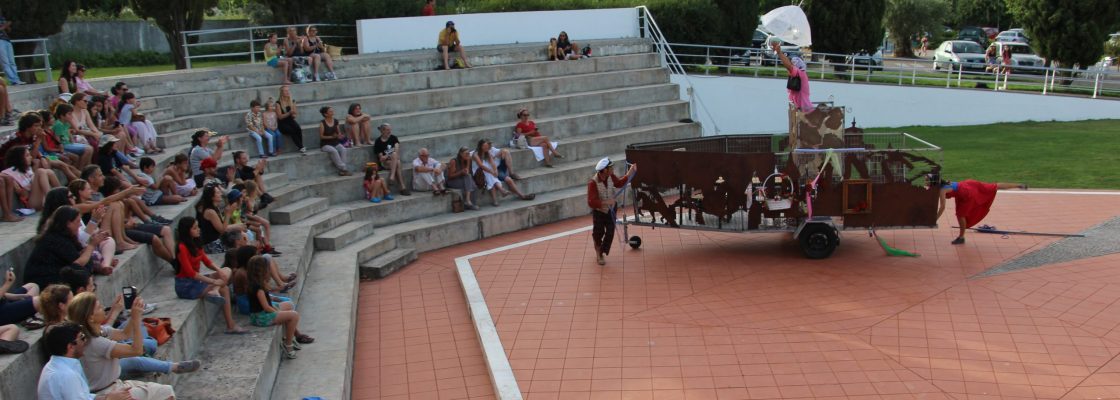 Centro de Lazer da Portagem acolheu espetáculo de rua “Embarca”