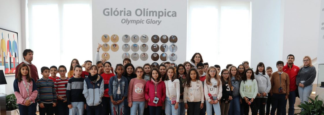 Alunos do Agrupamento de Escolas de Marvão em visita ao Comité Olímpico de Portugal