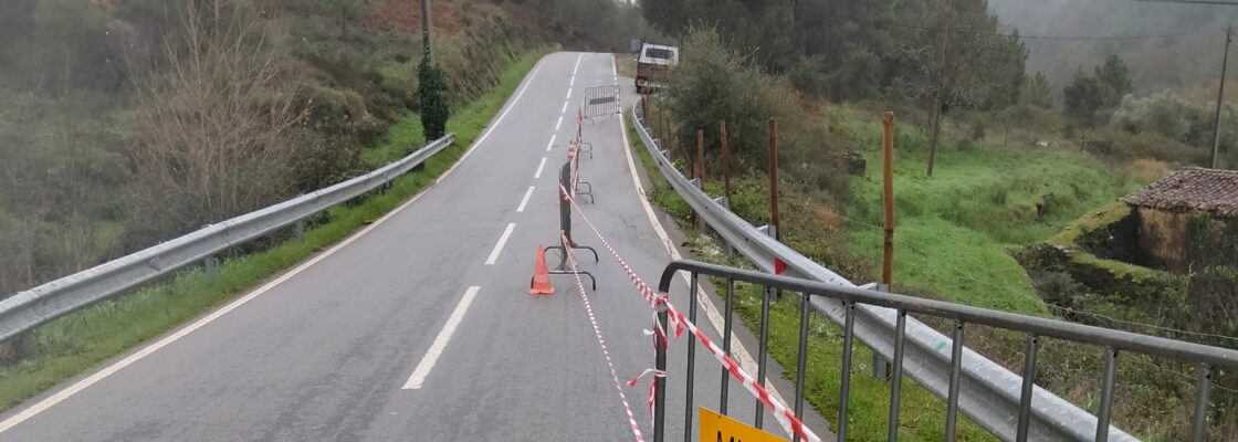 (Português) Circulação de veículos pesados proibida entre a Portagem e a Ponte Velha