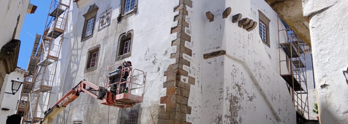 Fachadas da Casa da Cultura de Marvão estão a ser reabilitadas