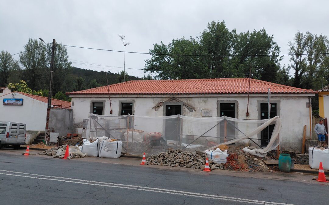 Assembleia Municipal de Marvão visitou obras em curso no concelho