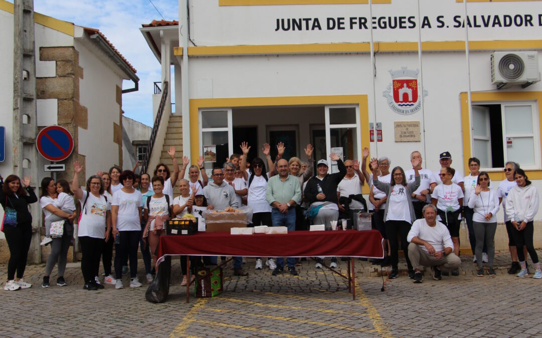 Caminhada Branca juntou meia centena de participantes